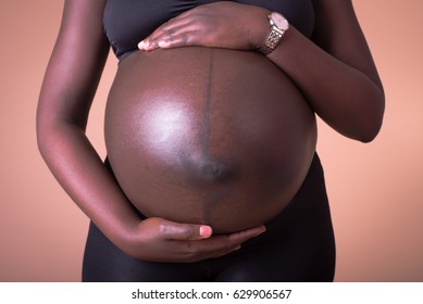 Woman overcomes barrenness after viral healing ritual shocks family!