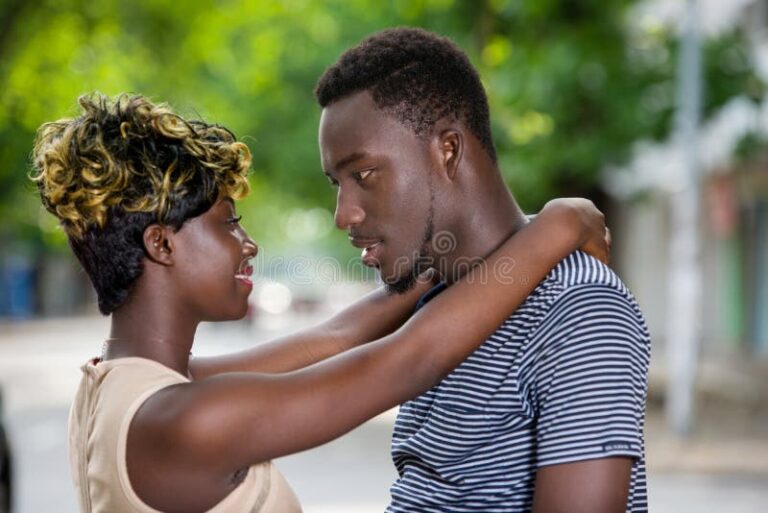 Couple reconciles after cheating scandal, dramatic public apology goes viral!