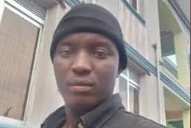 Man who once avoided bars and friends after private embarrassment now buys drinks proudly as wife reveals stunning change inside marriage